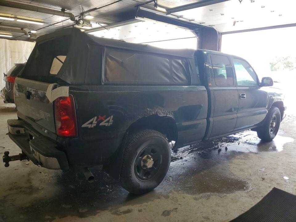 Photo 3 from auction – 2003 CHEVROLET SILVERADO with VIN 1GCEK19V13E298005