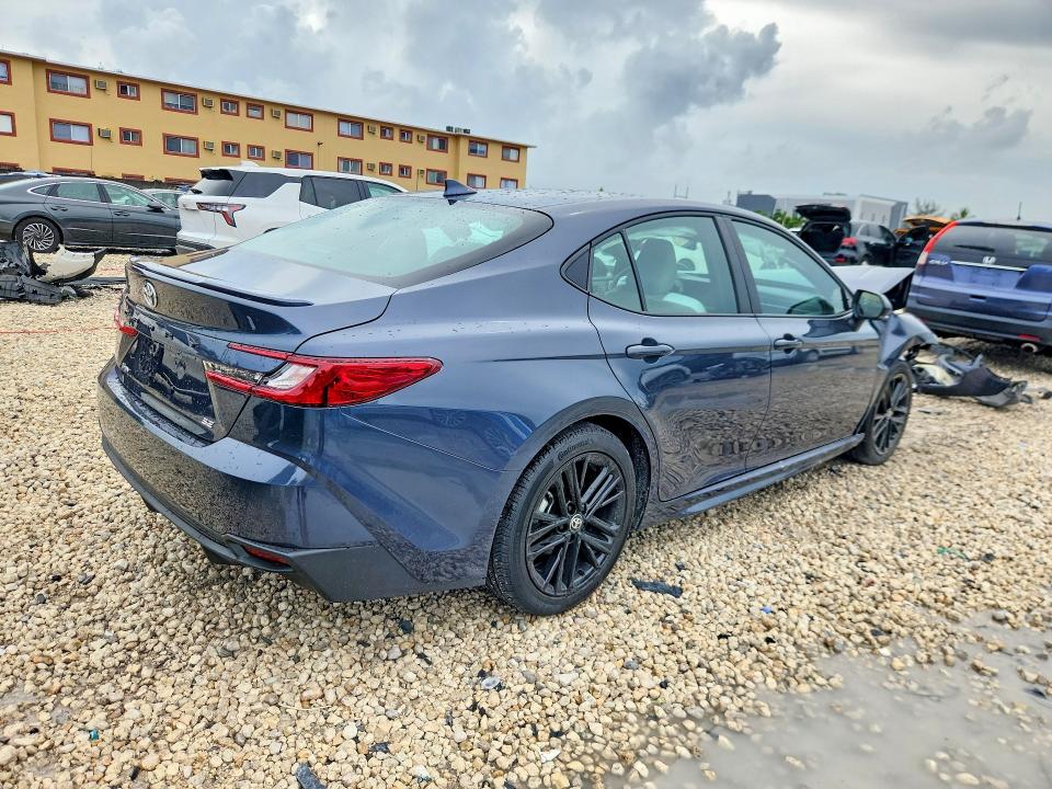 Photo 3 from auction – 2026 TOYOTA CAMRY with VIN 4T1DAACK8TU691059