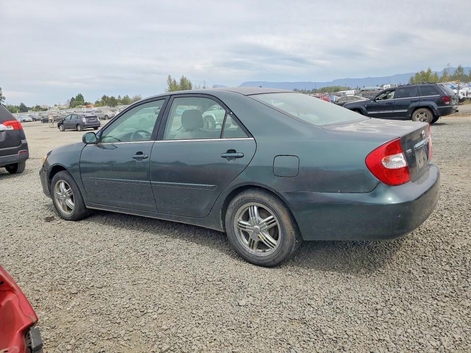 Photo 2 from auction – 2002 TOYOTA CAMRY with VIN JTDBE32K620092471