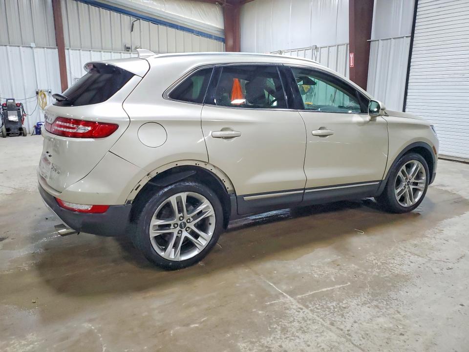 Photo 3 from auction – 2017 LINCOLN MKC with VIN 5LMCJ3D98HUL16103