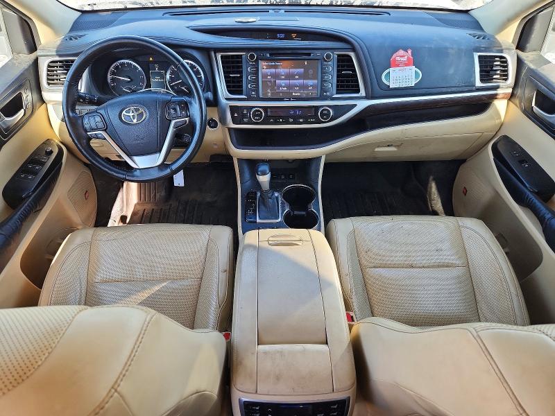 Photo 8 from auction – 2015 TOYOTA HIGHLANDER with VIN 5TDDKRFH5FS100789