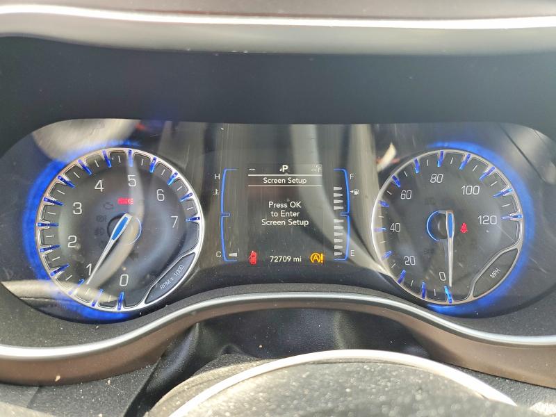 Photo 9 from auction – 2020 CHRYSLER VOYAGER with VIN 2C4RC1AGXLR107762