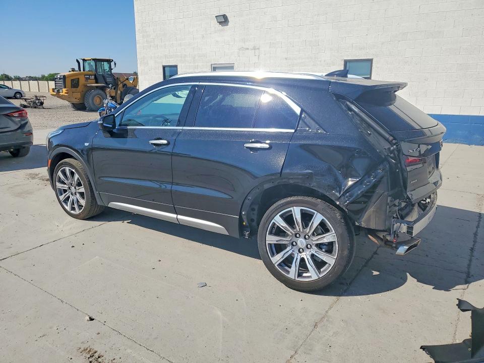 Photo 2 from auction – 2023 CADILLAC XT4 with VIN 1GYFZDR42PF195906
