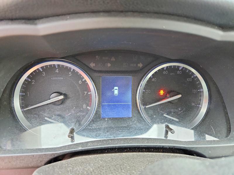 Photo 9 from auction – 2015 TOYOTA HIGHLANDER with VIN 5TDBKRFH6FS193572