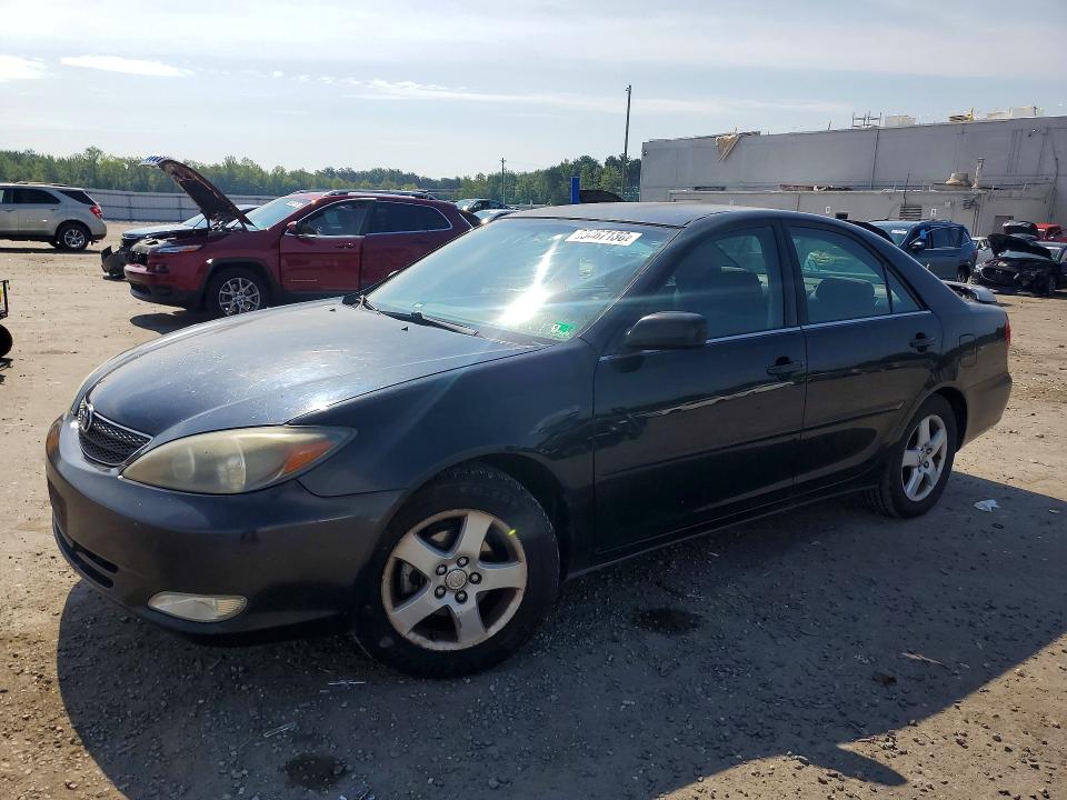 TOYOTA CAMRY 2002 with VIN 4T1BE32K72U029772 - Photo from auction
