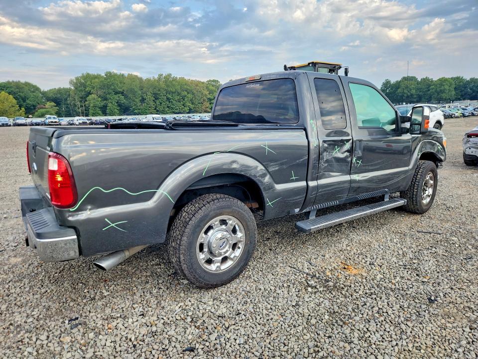 Photo 3 from auction – 2015 FORD F250 with VIN 1FT7X2A6XFEB77241