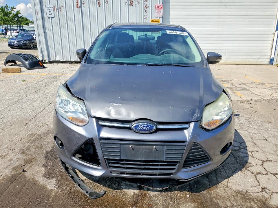 Photo 5 from auction – 2014 FORD FOCUS with VIN 1FADP3F29EL336863
