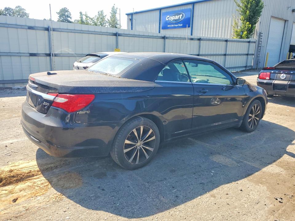 Photo 3 from auction – 2011 CHRYSLER 200 with VIN 1C3BC8EG5BN600060