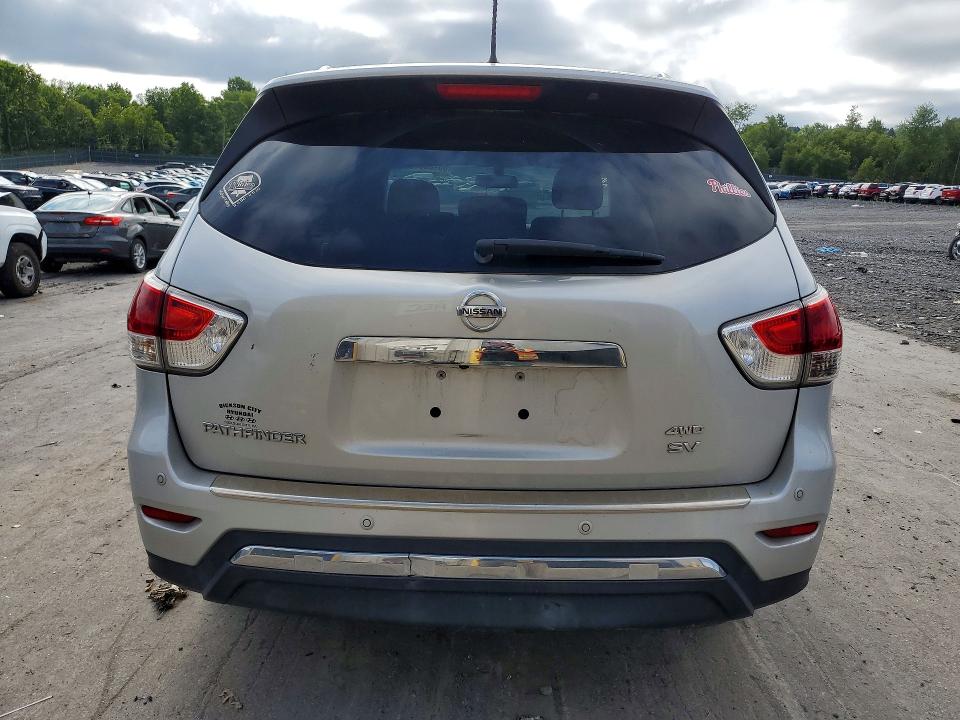 Photo 6 from auction – 2016 NISSAN PATHFINDER with VIN 5N1AR2MM2GC604740