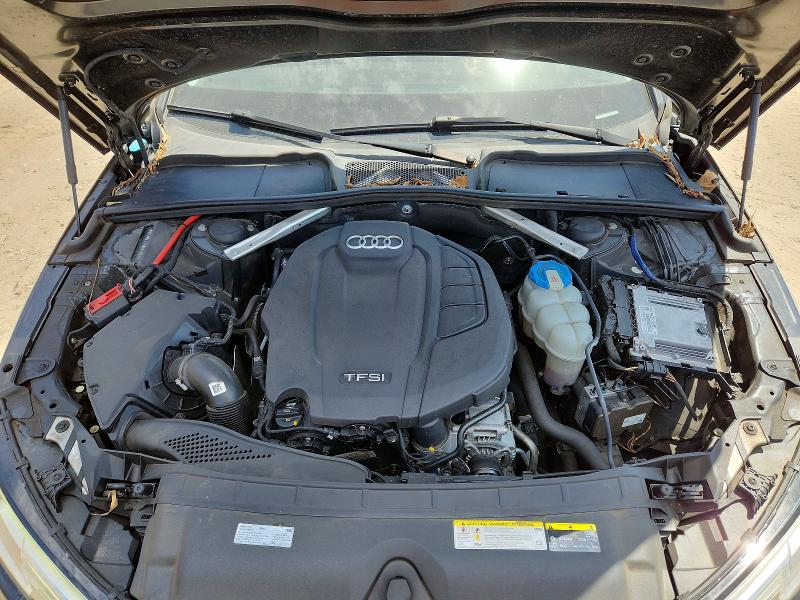 Photo 11 from auction – 2018 AUDI A4 with VIN WAULMAF47JN002802