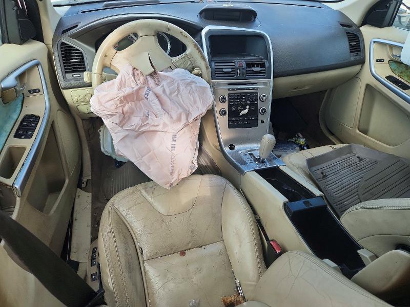 Снимка 8 от търг – 2010 VOLVO XC60 с VIN YV4992DZ7A2028687
