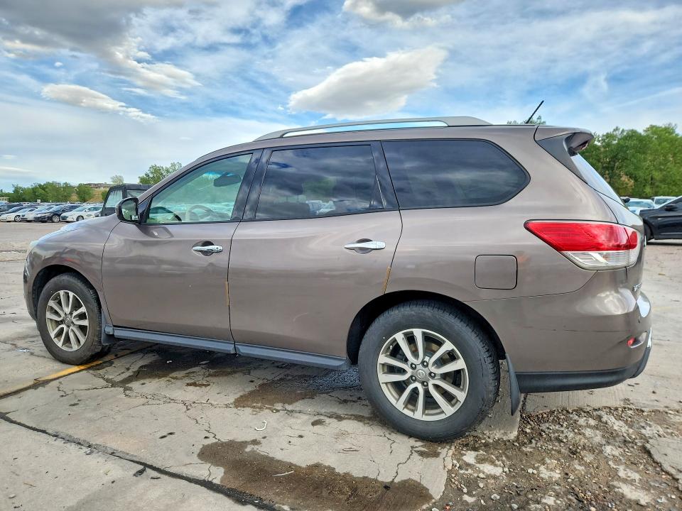 Photo 2 from auction – 2013 NISSAN PATHFINDER with VIN 5N1AR2MM6DC686211