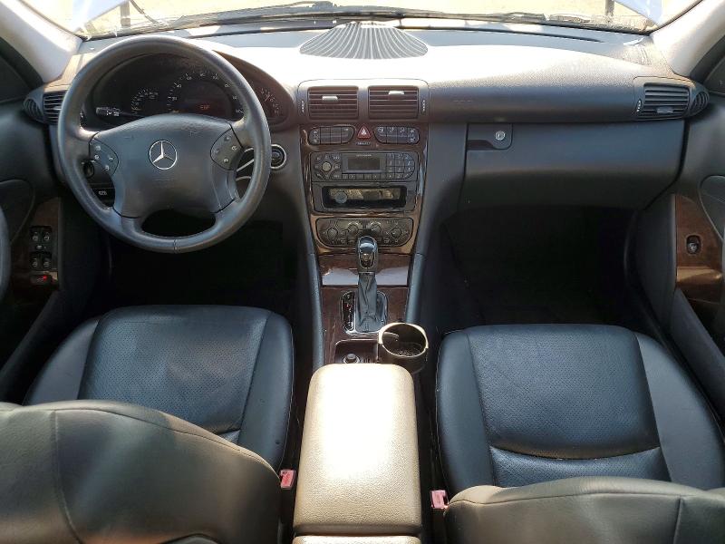 Photo 8 from auction – 2003 MERCEDES-BENZ C with VIN WDBRF81J23F368532
