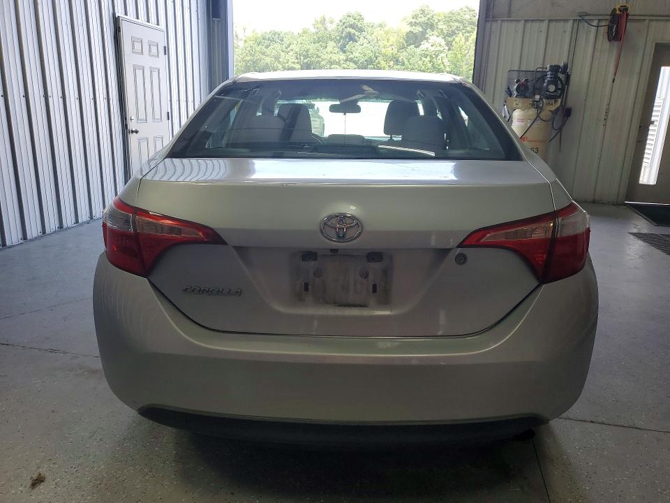 Photo 6 from auction – 2017 TOYOTA COROLLA with VIN 5YFBURHEXHP722790