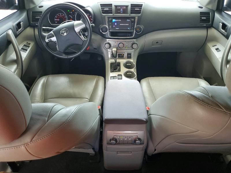 Photo 8 from auction – 2013 TOYOTA HIGHLANDER with VIN 5TDZK3EH0DS129456