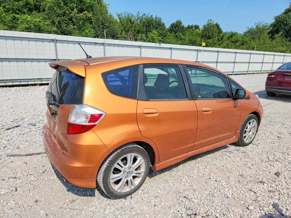 Photo 3 from auction – 2010 HONDA FIT with VIN JHMGE8H45AC009457