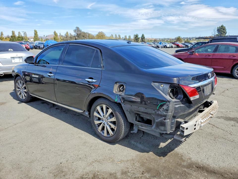 Photo 2 from auction – 2011 TOYOTA AVALON with VIN 4T1BK3DB5BU436821