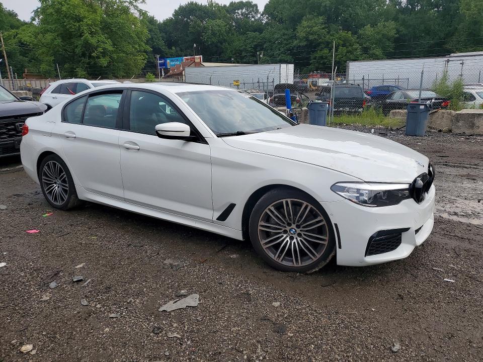 Photo 4 from auction – 2019 BMW 530 with VIN WBAJA5C56KWA57762
