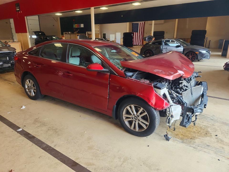 Photo 4 from auction – 2016 HYUNDAI SONATA with VIN 5NPE24AF4GH298110