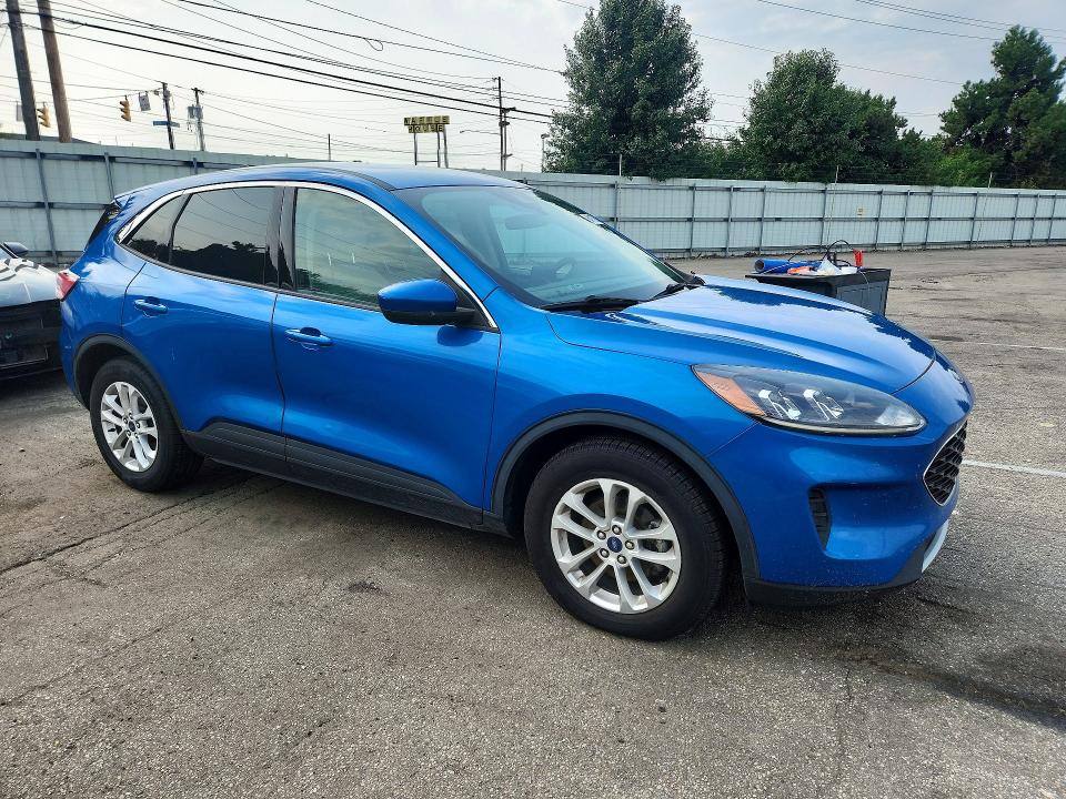 Photo 4 from auction – 2020 FORD ESCAPE with VIN 1FMCU0G67LUB62860