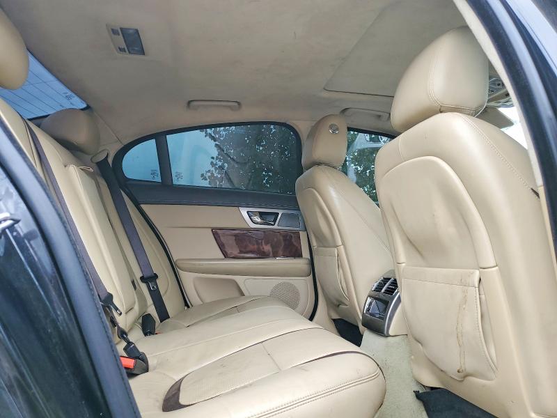 Photo 10 from auction – 2013 JAGUAR XF with VIN SAJXJ0EF4D8S81723