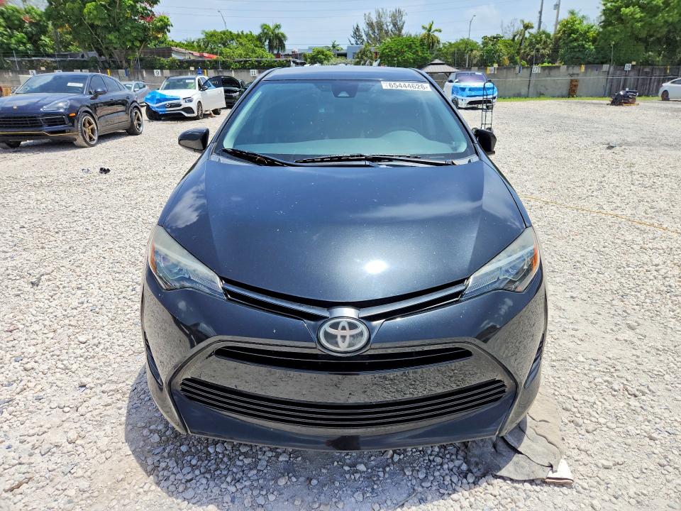 Снимка 5 от търг – 2019 TOYOTA COROLLA с VIN 5YFBURHE6KP936487