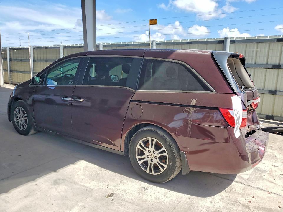 Photo 2 from auction – 2012 HONDA ODYSSEY with VIN 5FNRL5H43CB109660