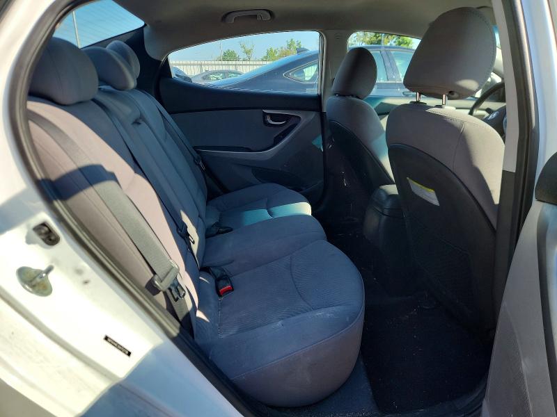 Снимка 10 от търг – 2016 HYUNDAI ELANTRA с VIN 5NPDH4AE3GH752736