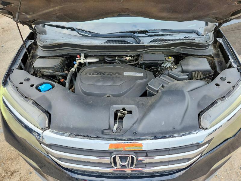 Photo 12 from auction – 2016 HONDA PILOT with VIN 5FNYF5H82GB022215