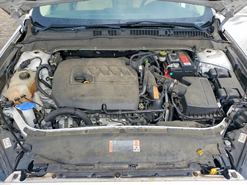Photo 11 from auction – 2016 FORD FUSION with VIN 3FA6P0HD9GR274052