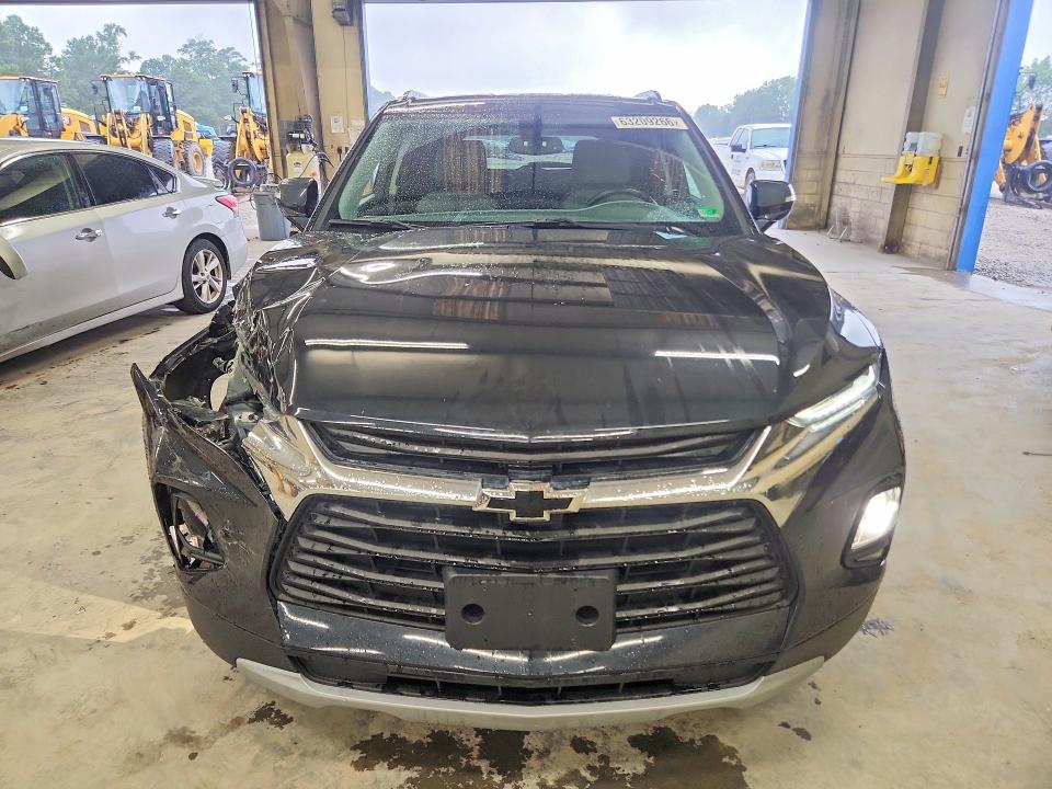 Photo 5 from auction – 2019 CHEVROLET BLAZER with VIN 3GNKBBRA2KS702690