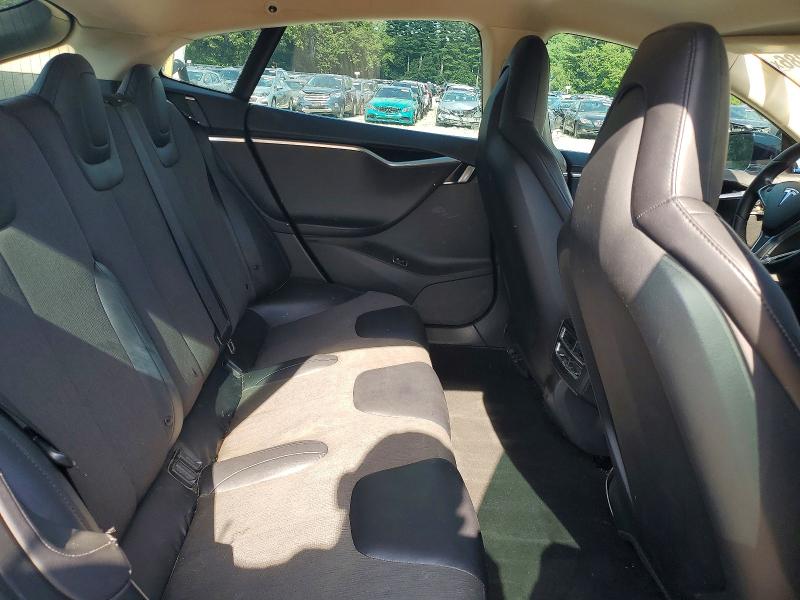 Photo 10 from auction – 2013 TESLA MODEL S with VIN 5YJSA1CG6DFP07616