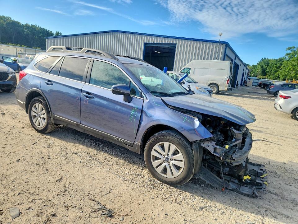 Photo 4 from auction – 2018 SUBARU OUTBACK with VIN 4S4BSAFC8J3392781
