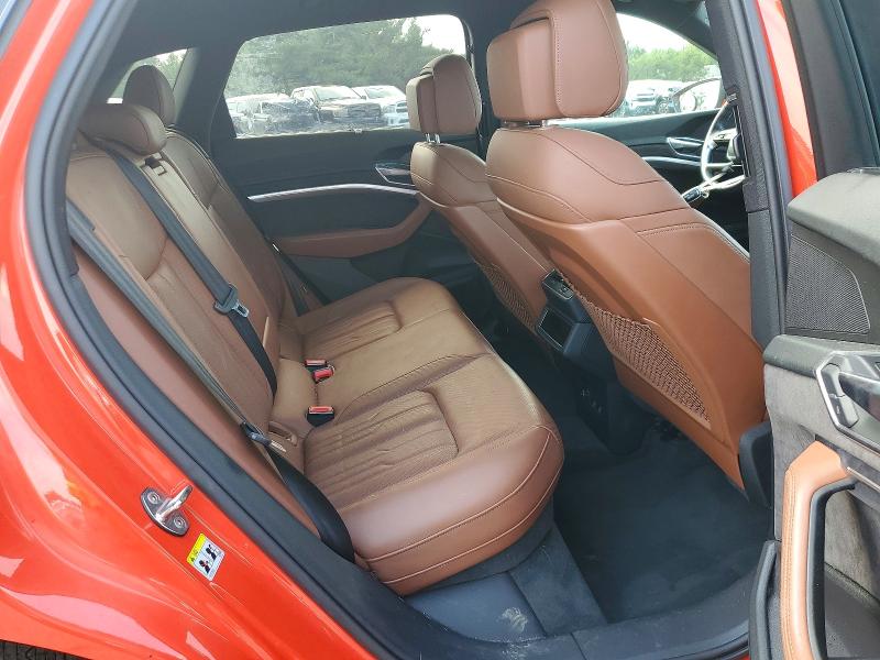 Zdjęcie 10 z aukcji – 2019 AUDI E-TRON z VIN WA1VABGE4KB009821