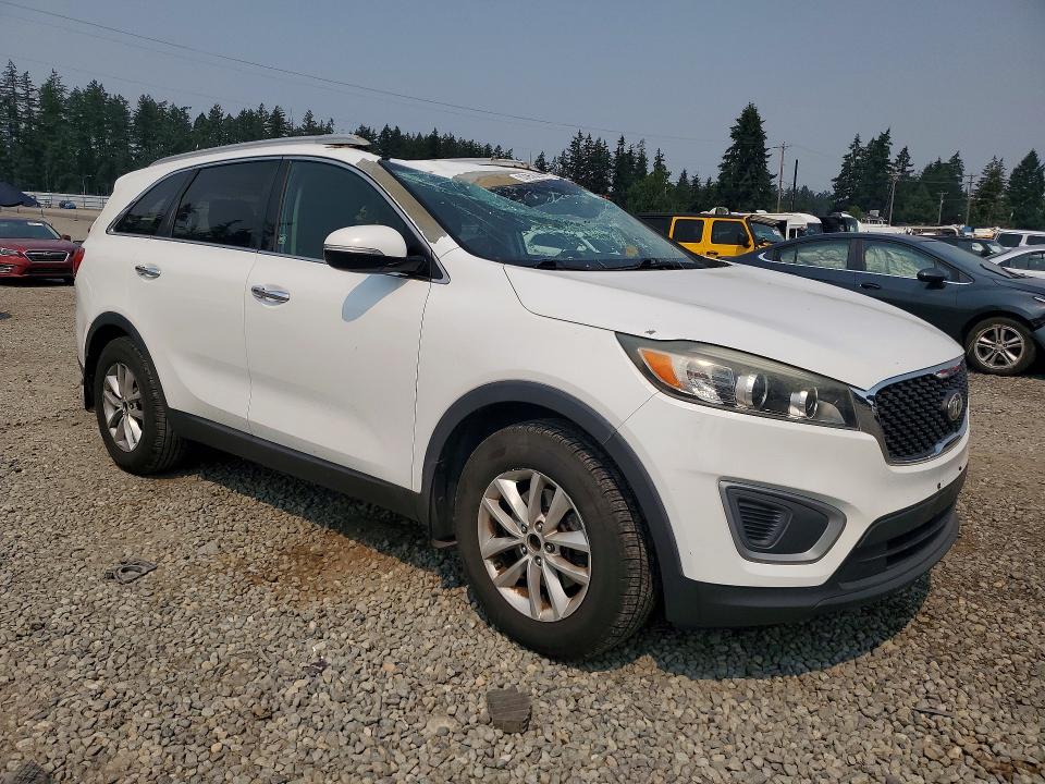 Фото 4 с аукциона – 2016 KIA SORENTO с VIN 5XYPG4A55GG034256