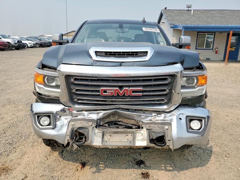 Photo 5 from auction – 2019 GMC SIERRA with VIN 1GT42VCY5KF236749