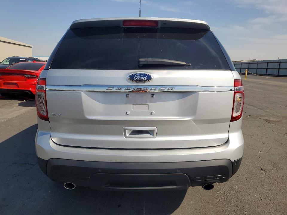 Снимка 6 от търг – 2015 FORD EXPLORER с VIN 1FM5K7D8XFGA86955