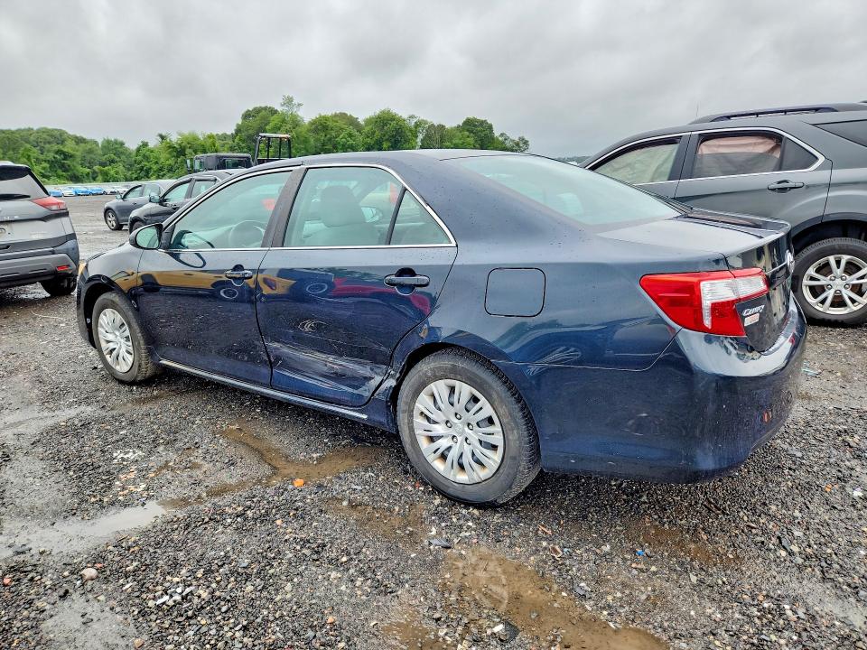 Photo 2 from auction – 2014 TOYOTA CAMRY with VIN 4T4BF1FK1ER372373