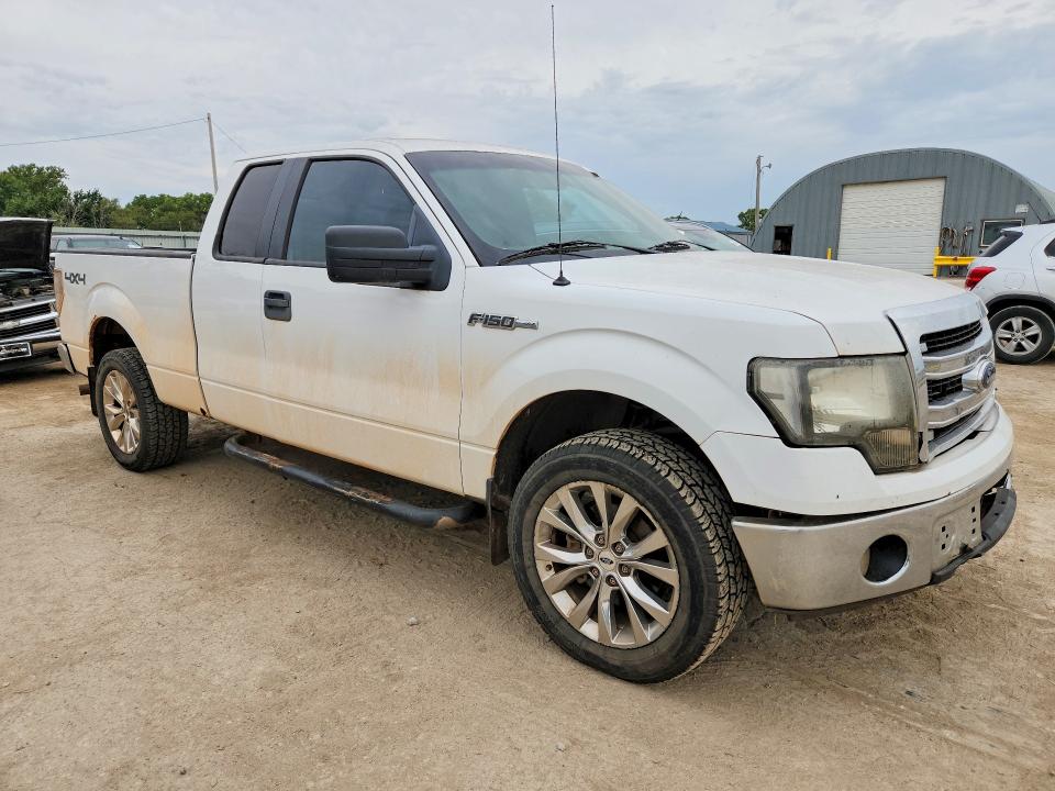Photo 4 from auction – 2013 FORD F150 with VIN 1FTFX1EF1DFB37315