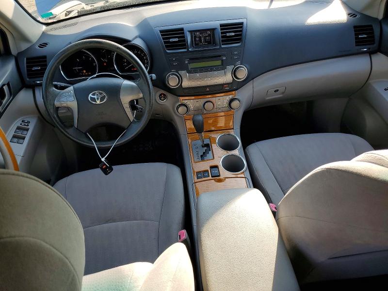 Photo 8 from auction – 2008 TOYOTA HIGHLANDER with VIN JTEEW41A382022895