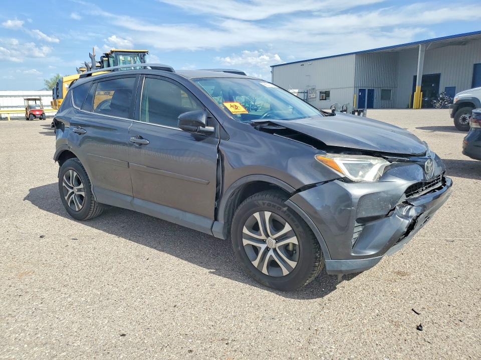Photo 4 from auction – 2017 TOYOTA RAV4 with VIN JTMZFREV9HJ139287