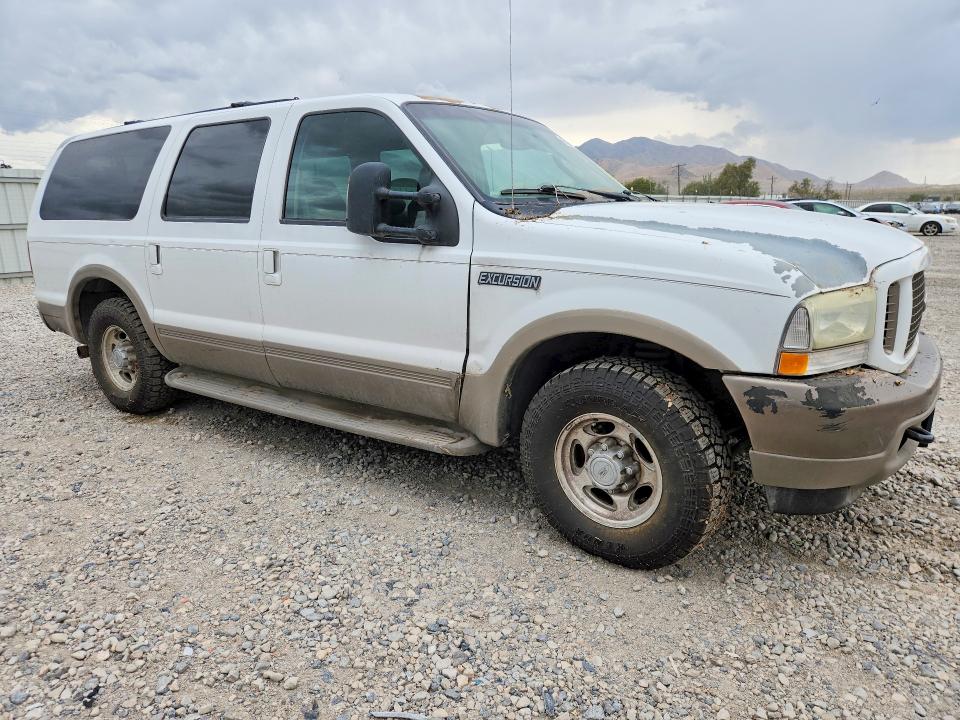 Photo 4 from auction – 2004 FORD EXCURSION with VIN 1FMNU44P64EA15471