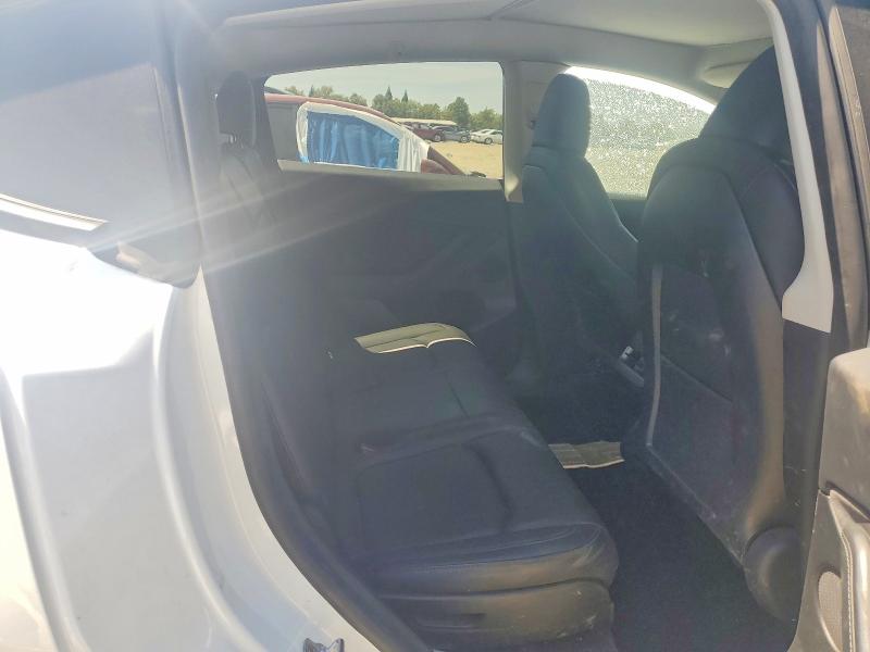 Photo 10 from auction – 2024 TESLA MODEL Y with VIN 7SAYGAEE1RF005301