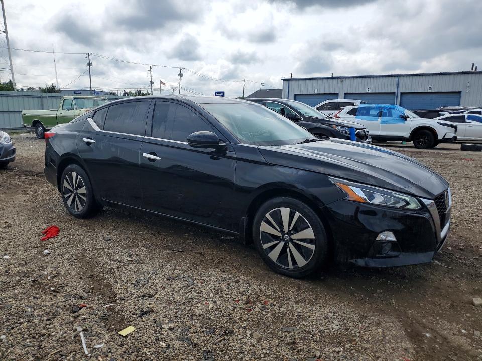 Photo 4 from auction – 2019 NISSAN ALTIMA with VIN 1N4BL4EW7KN314275