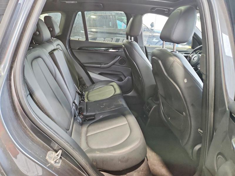Photo 11 from auction – 2016 BMW X1 with VIN WBXHT3C31G5E47182