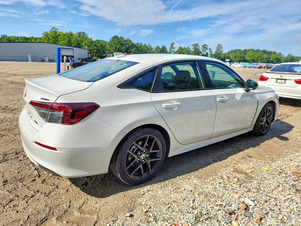 Photo 3 from auction – 2026 HONDA CIVIC with VIN 2HGFE4F80TH311591