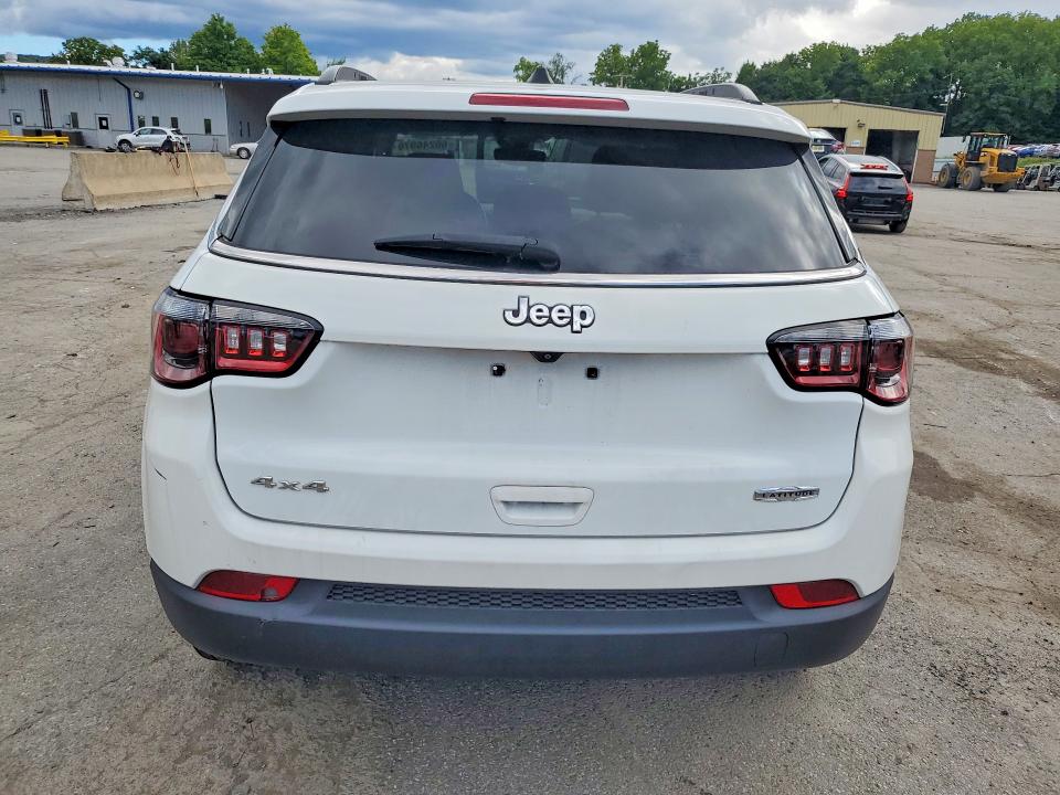 Photo 6 from auction – 2022 JEEP COMPASS with VIN 3C4NJDBB7NT178703