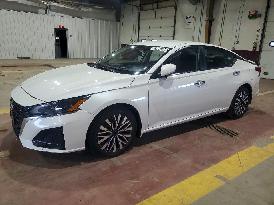 Photo 1 from auction – 2023 NISSAN ALTIMA with VIN 1N4BL4DV5PN424466