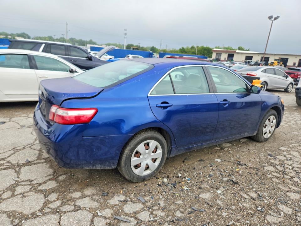 Photo 3 from auction – 2007 TOYOTA CAMRY with VIN JTNBE46K673097672