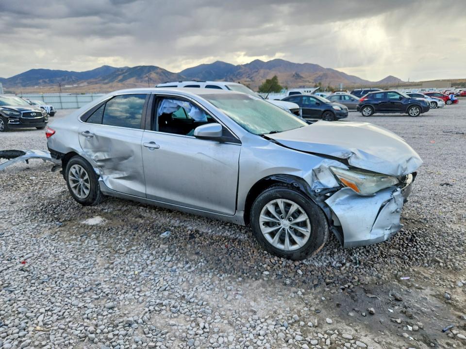 Photo 4 from auction – 2015 TOYOTA CAMRY with VIN 4T1BF1FK0FU489910